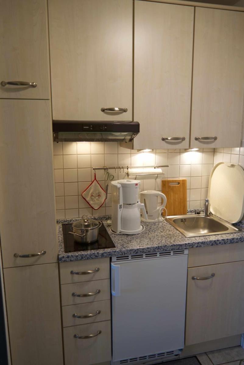 Inselblume 80 - Gemuetliche Ferienwohnung, Blick Auf Die Fehmarnsundbruecke Burgtiefe auf Fehmarn Extérieur photo