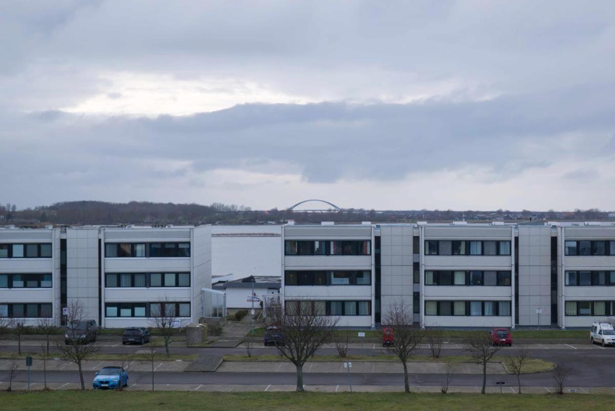 Inselblume 80 - Gemuetliche Ferienwohnung, Blick Auf Die Fehmarnsundbruecke Burgtiefe auf Fehmarn Extérieur photo